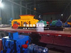 双齿辊破碎机如何排料才能不堵料？