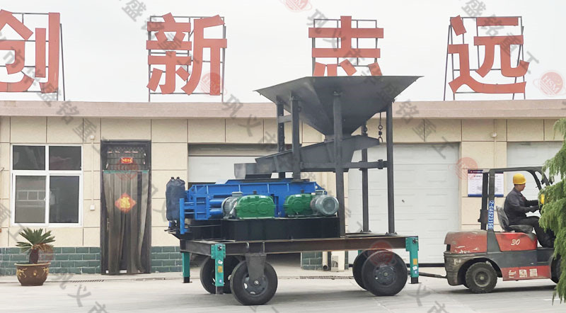 时产70、80吨双辊式破碎机型号及参数